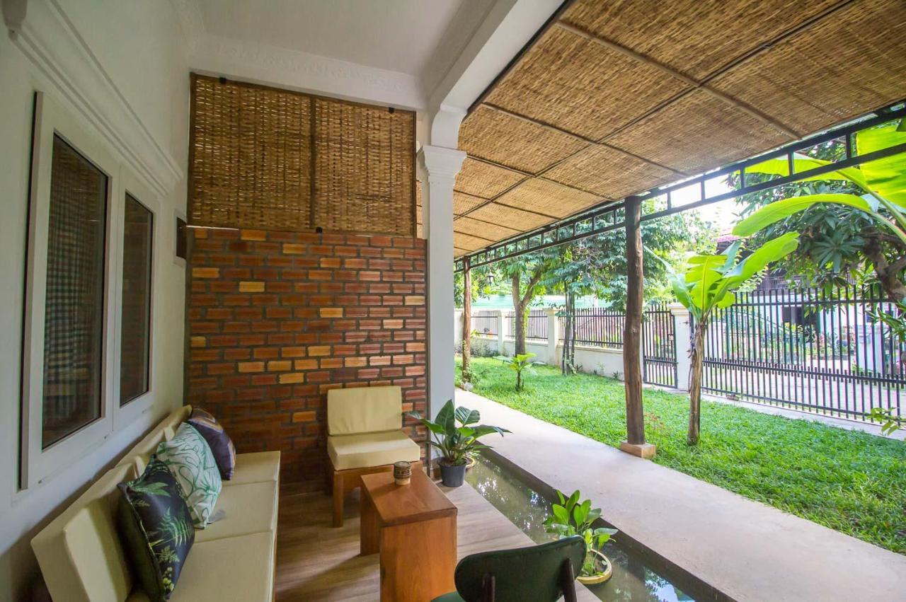 Angkor Dino Home Siem Reap Exterior foto