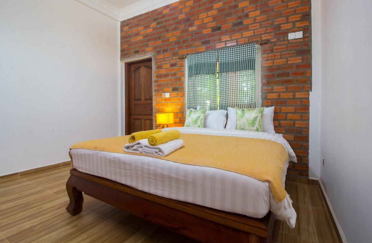 Angkor Dino Home Siem Reap Exterior foto